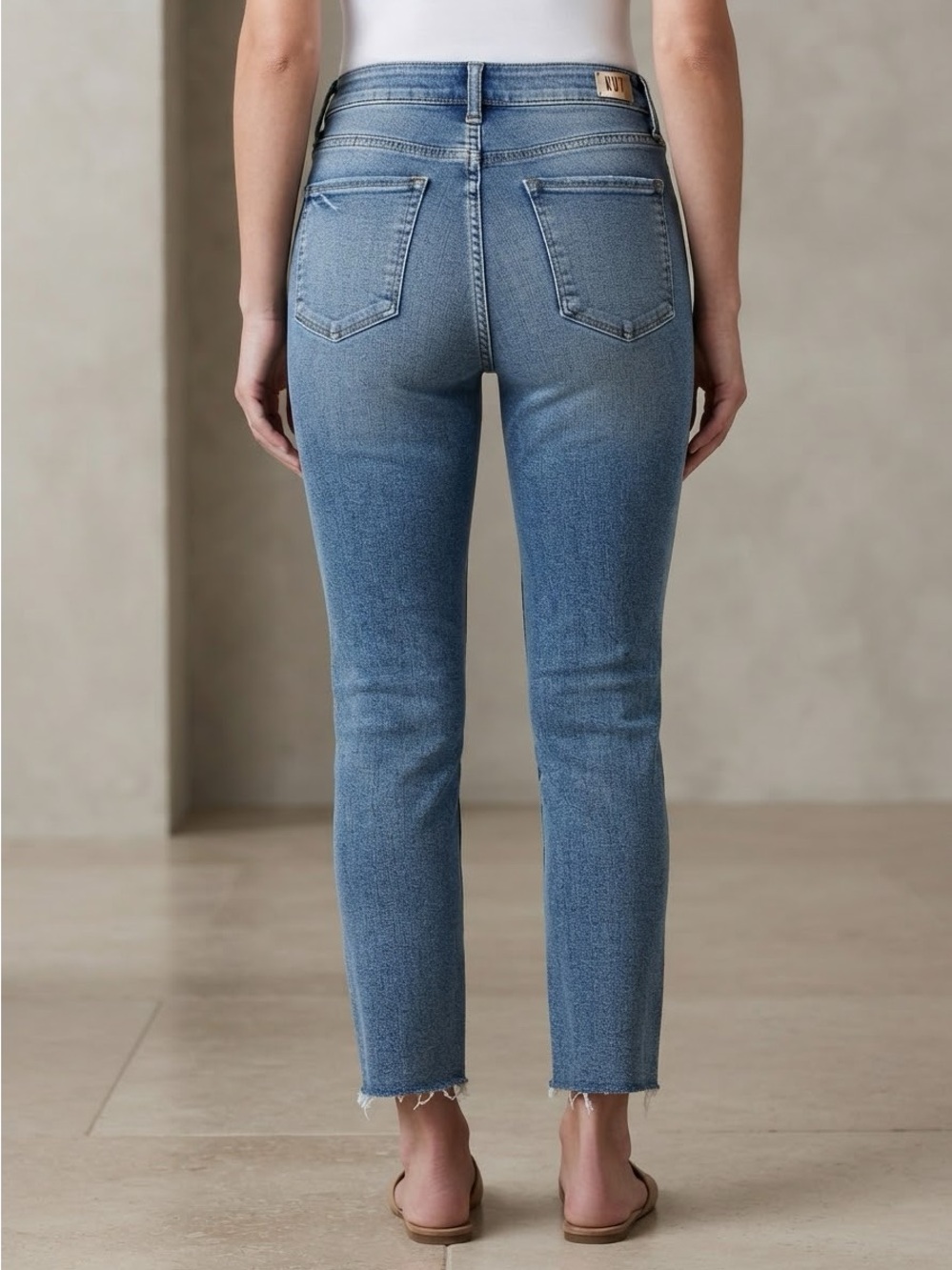 KUT From The Kloth Naomi Fab Ab Crop Straight Leg Jeans - Size 10